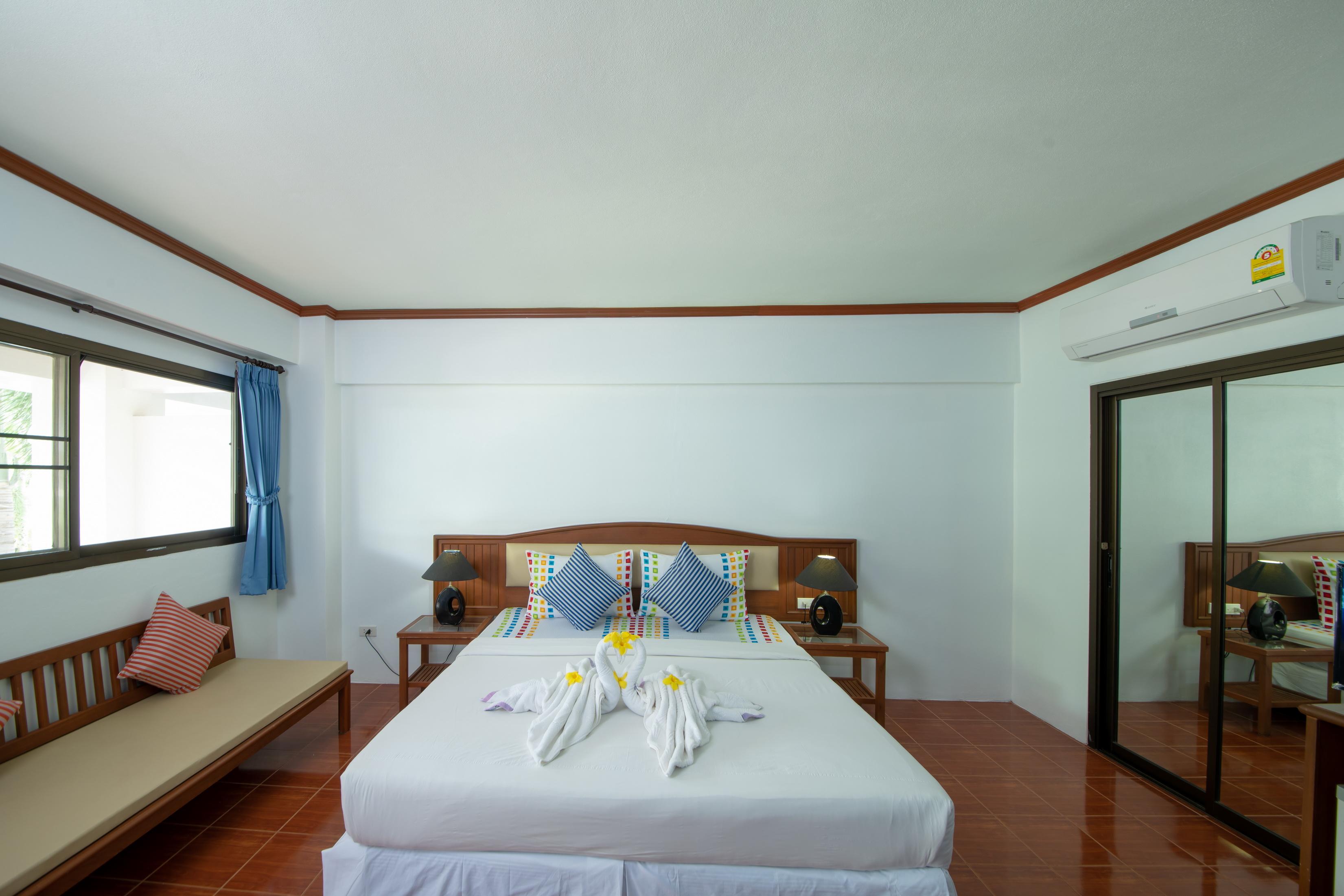 Bay Beach Resort Choeng Mon Exteriör bild